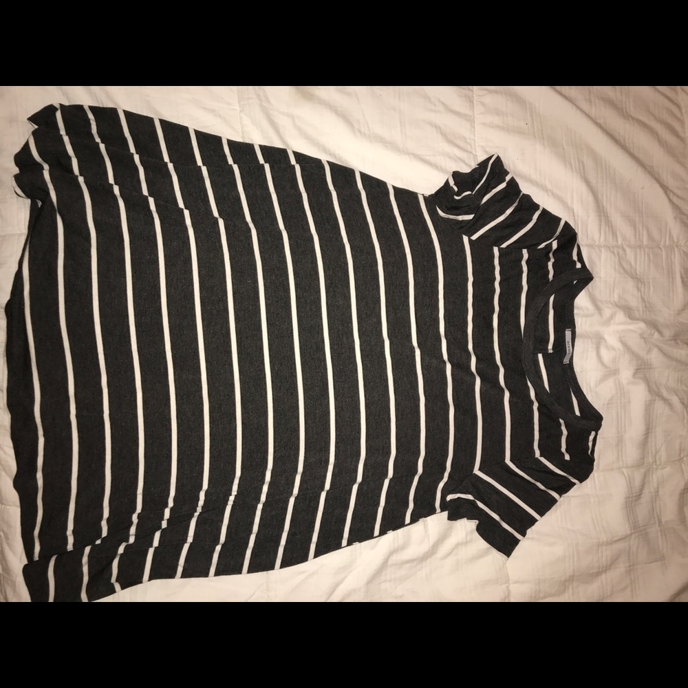 Striped gray and white shift dress